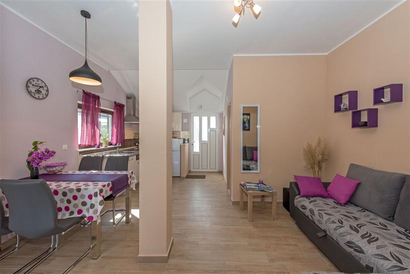 Apartment A1, for 3 persons