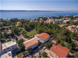 Ferienwohnungen und Zimmer Dragica Starigrad Paklenica, Größe 12,00 m2, Luftlinie bis zum Meer 200 m, Entfernung vom Ortszentrum (Luftlinie) 700 m