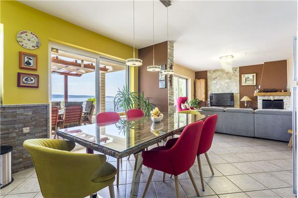 Apartment A1, for 6 persons