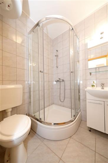 Room S3, for 2 persons