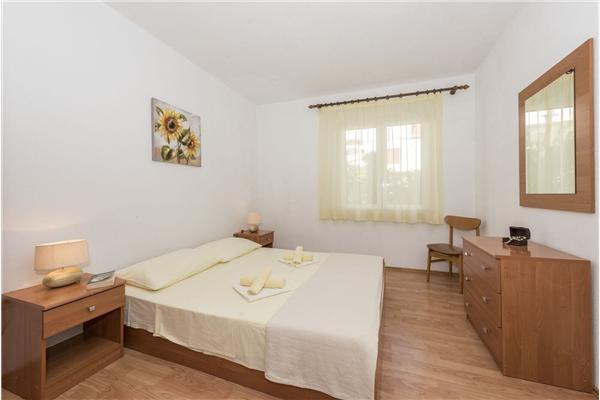 Apartment A1, for 4 persons