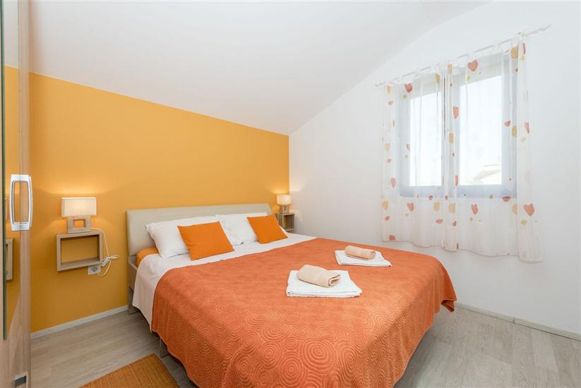 Apartment A2, for 4 persons