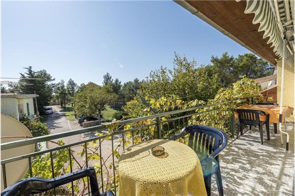 Room S2, for 2 persons