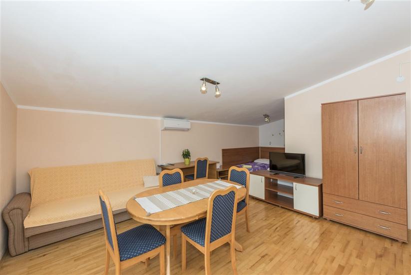 Apartman A1, na 3 osebe