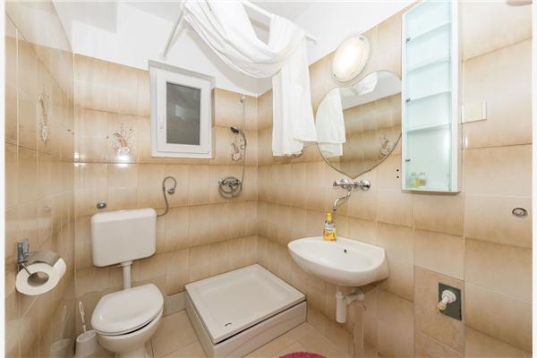 Apartman A2, na 8 osebe