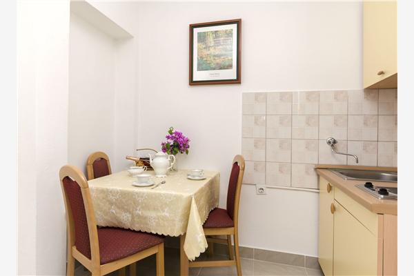 Apartment A4, for 2 persons