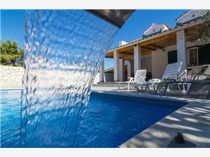 Villa Vesa Sevid, Size 140.00 m2, Accommodation with pool, Airline distance to the sea 30 m