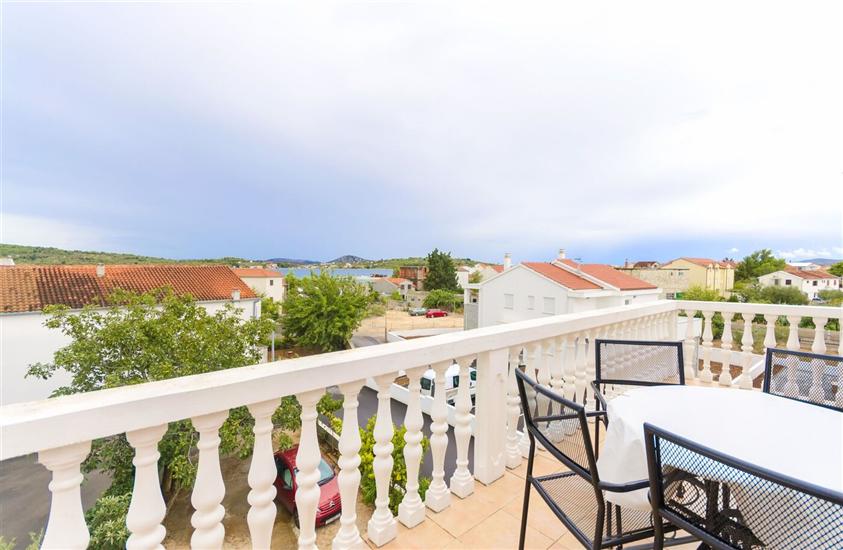 Apartment A1, for 4 persons