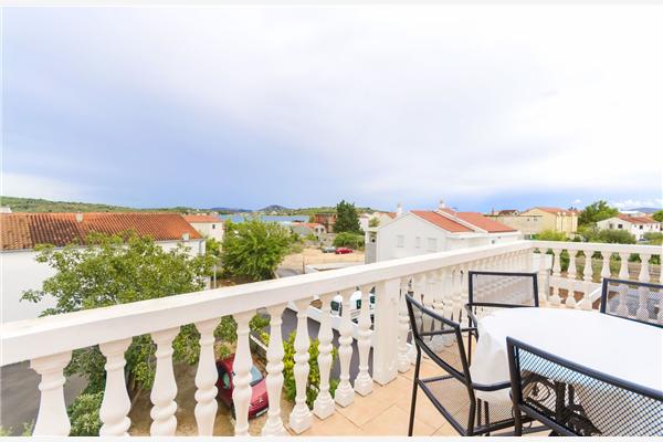 Apartment A1, for 4 persons