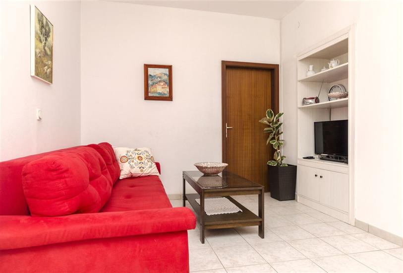 Apartment A2, for 5 persons
