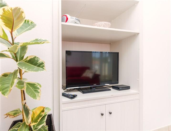 Apartment A2, for 5 persons