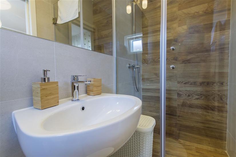 House K1, for 5 persons