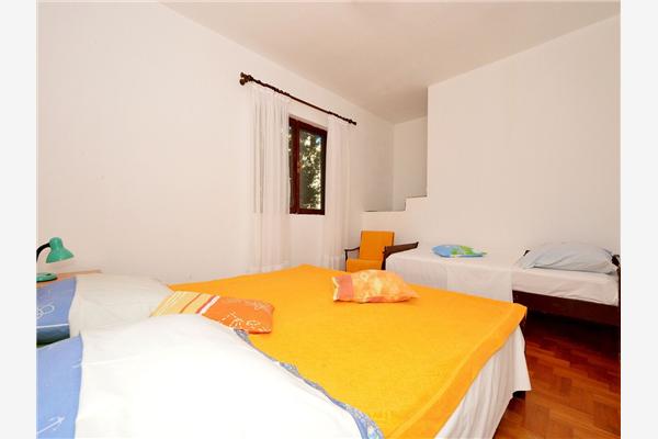 Apartment A1, for 8 persons