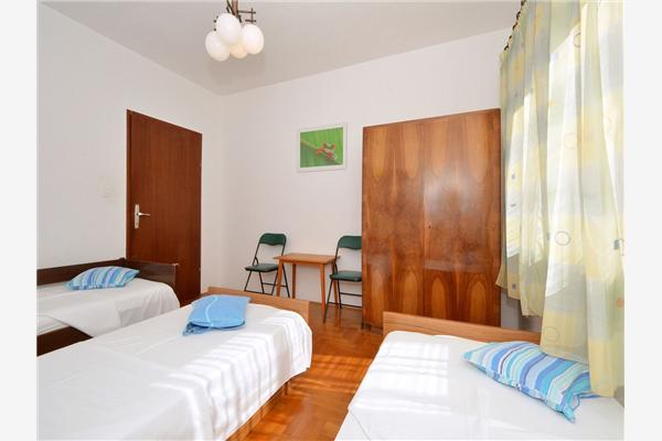 Apartment A1, for 8 persons