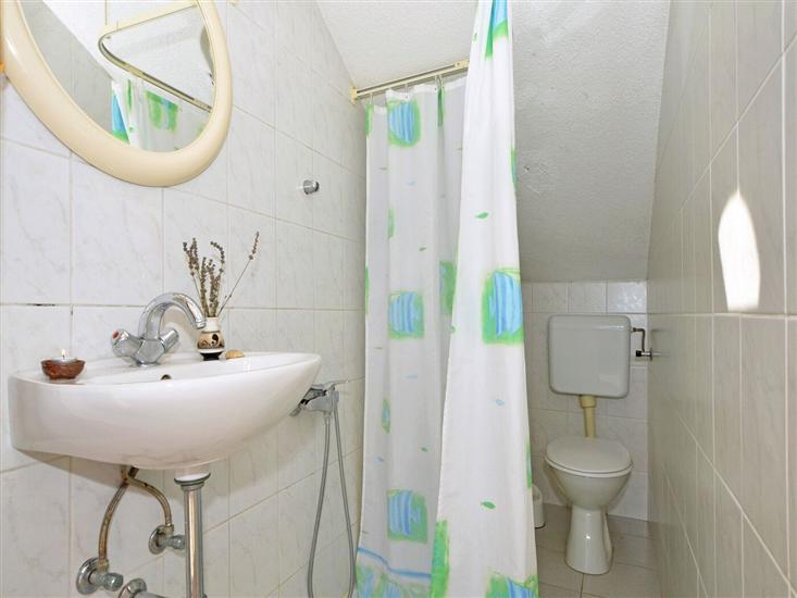 Apartment A1, for 8 persons