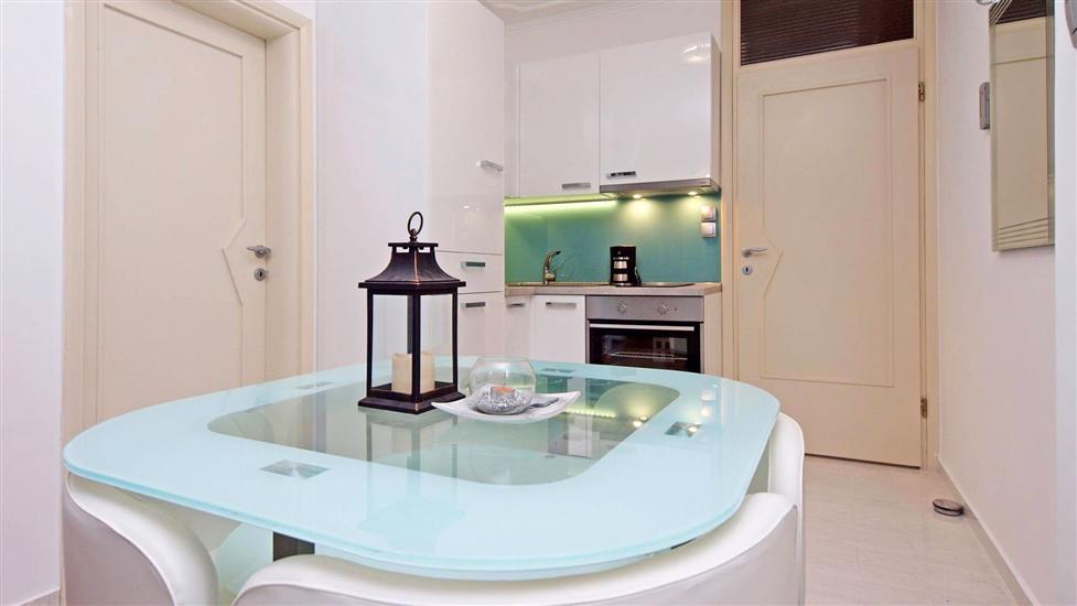 Apartment A5, for 4 persons