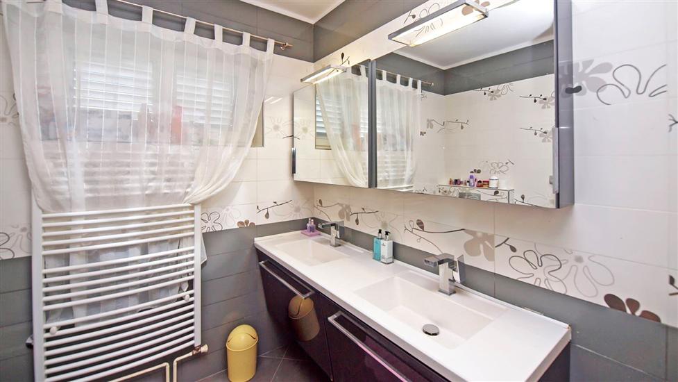 Apartment A5, for 4 persons