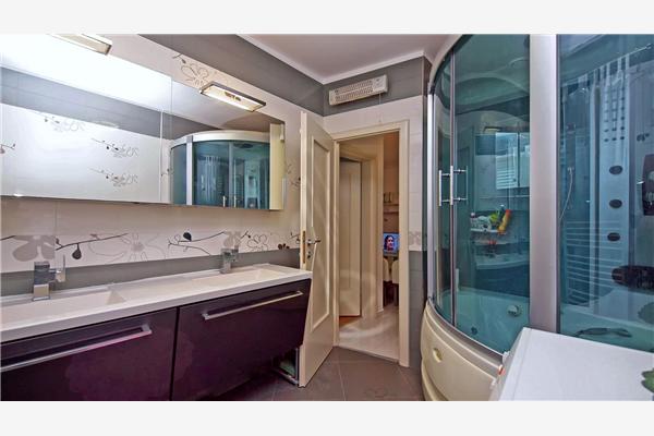 Apartment A5, for 4 persons