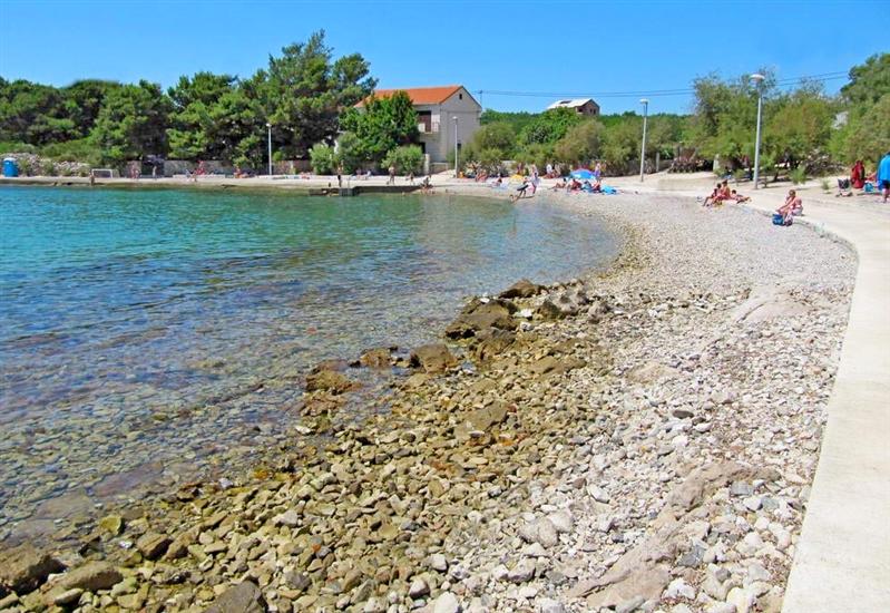 Česminica-Sućuraj (otok Hvar)