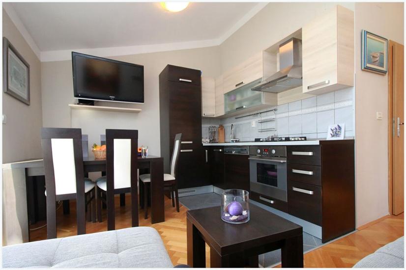 Apartment A1, for 4 persons