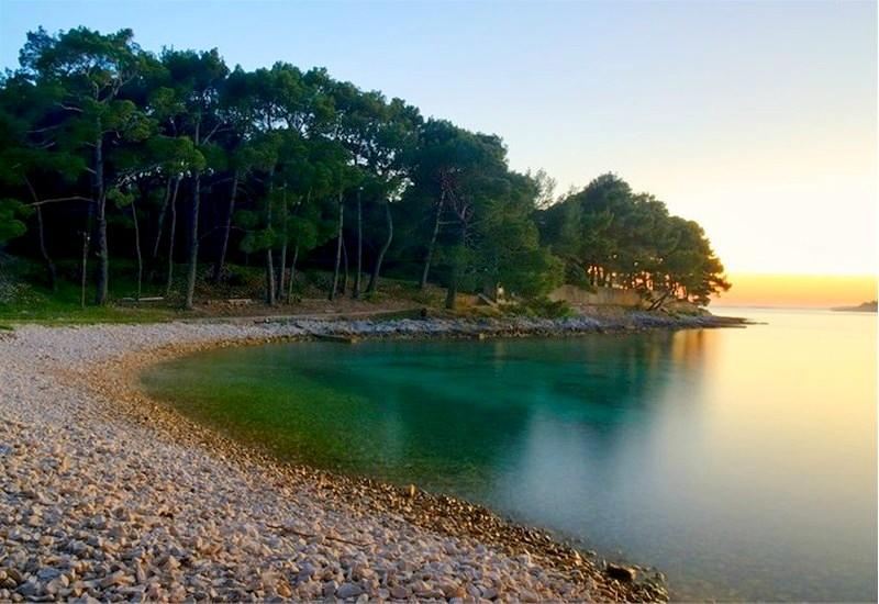 Zlatna uvala-Mali Lošinj (otok Lošinj)