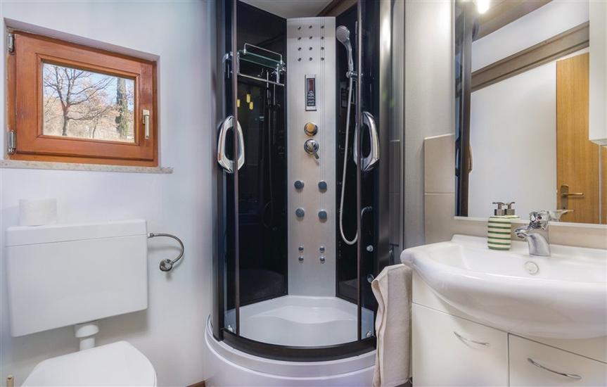 Hiša K1, na 4 osebe