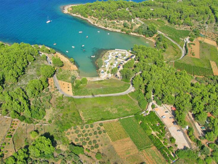 Grebišće-Jelsa (otok Hvar)