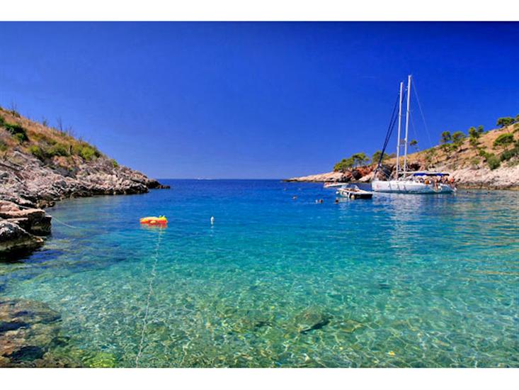 Dubovica-Hvar (otok Hvar)