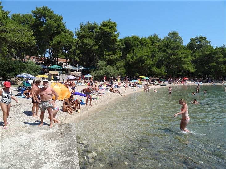 Soline-Vrboska (otok Hvar)