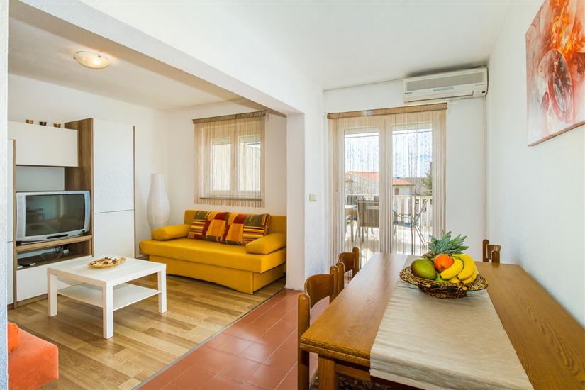 Apartment A1, for 4 persons