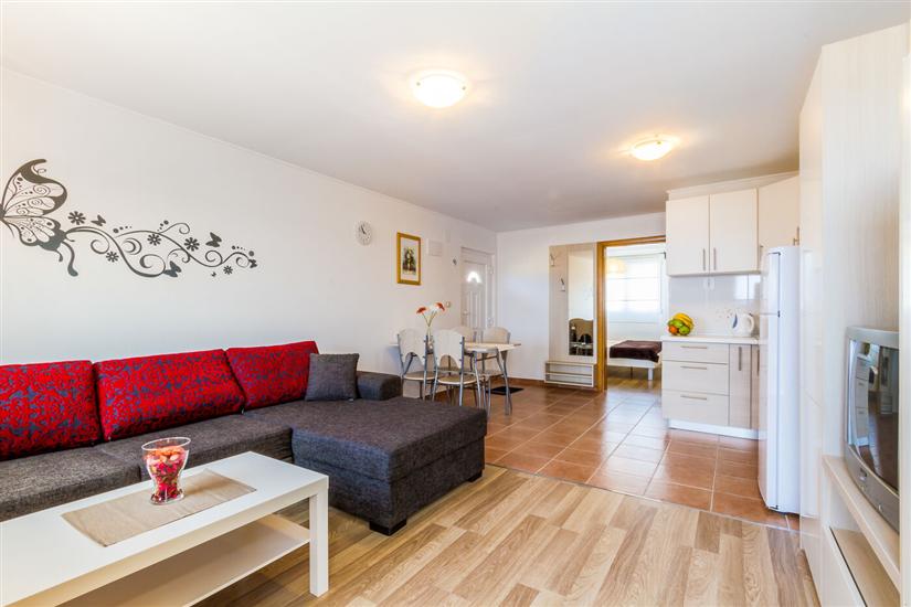 Apartment A2, for 4 persons