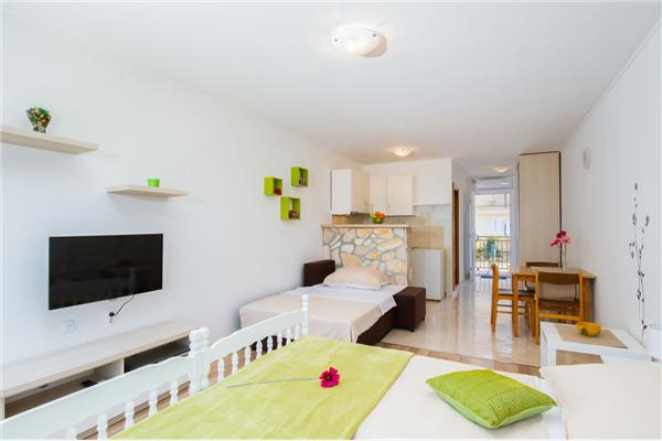 Apartment A3, for 3 persons