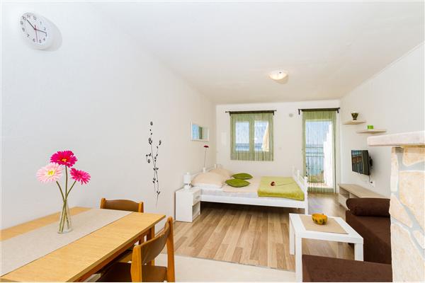 Apartment A3, for 3 persons