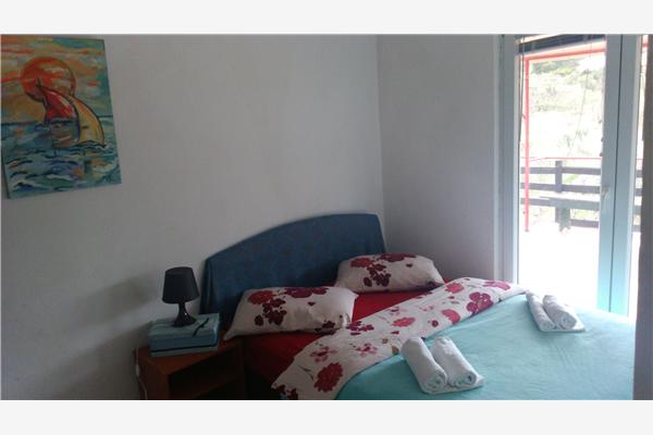 Apartment A3, for 6 persons