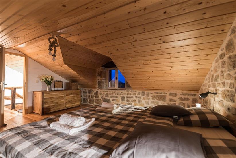 House K1, for 8 persons