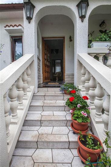 Apartment A1, for 7 persons