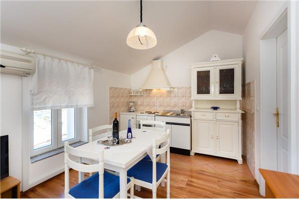 Apartment A1, for 3 persons