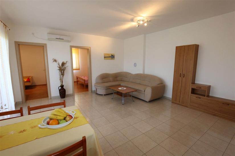 Apartman A2, na 6 osebe