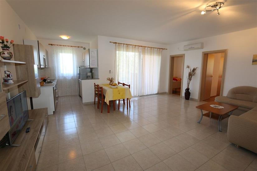 Apartman A2, na 6 osebe