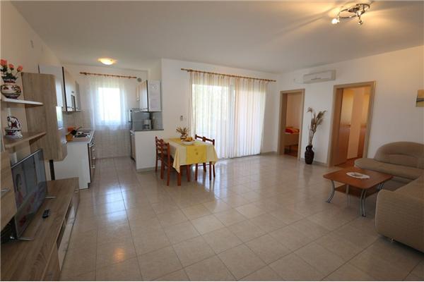 Apartman A2, na 6 osebe