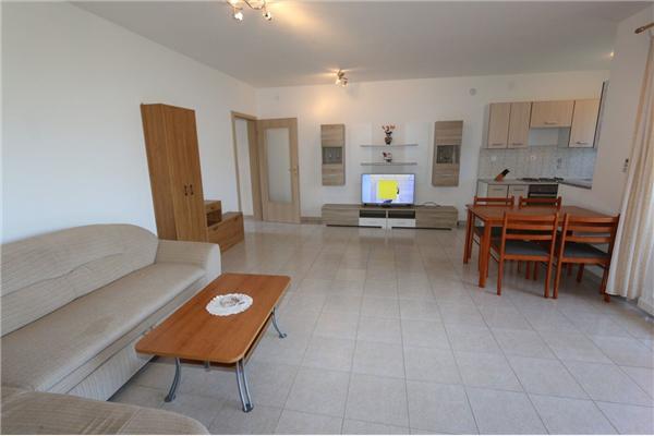 Apartman A2, na 6 osebe