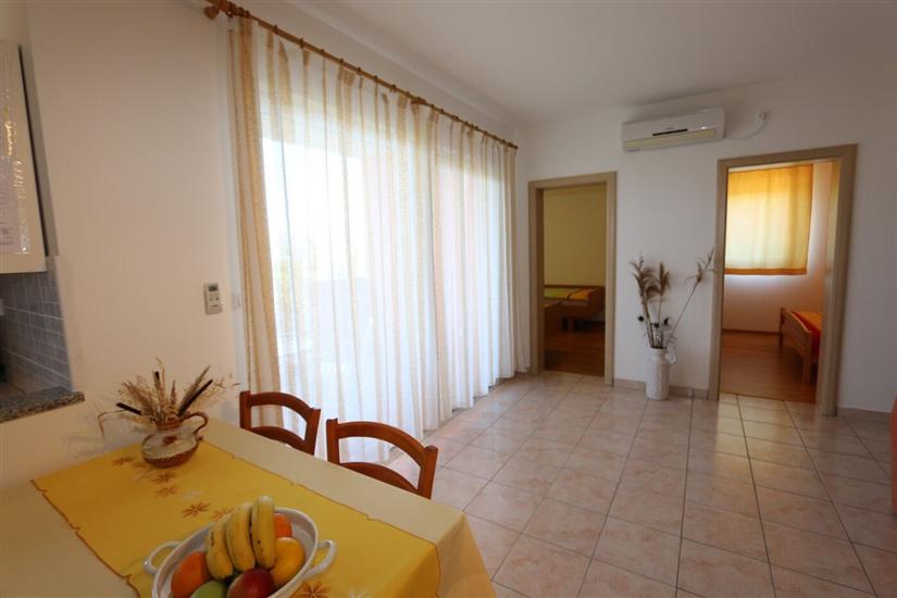 Apartment A1, for 6 persons