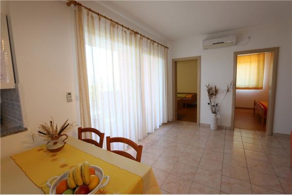 Apartment A1, for 6 persons