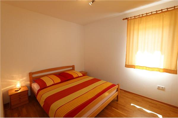 Apartment A2, for 4 persons