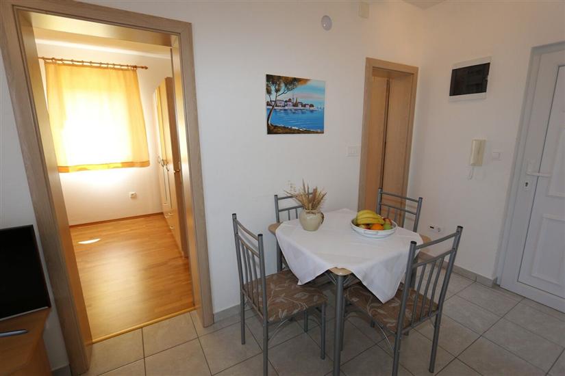 Apartment A4, for 4 persons