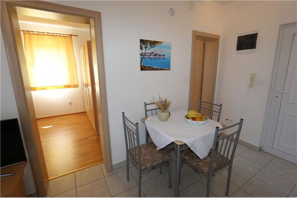 Apartment A4, for 4 persons