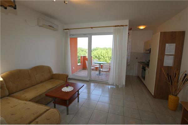 Apartment A4, for 4 persons
