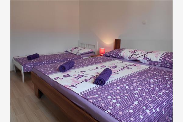 Apartment A2, for 5 persons