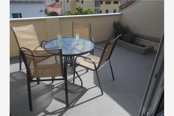 Apartment A2, for 5 persons