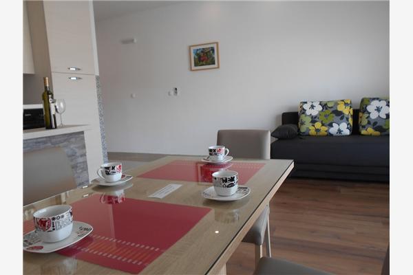 Apartment A2, for 5 persons